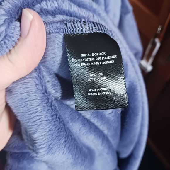 32 Degrees Purple Hooded Sleeplounger Gown Velour Velvet Size Large - Picture 11 of 13